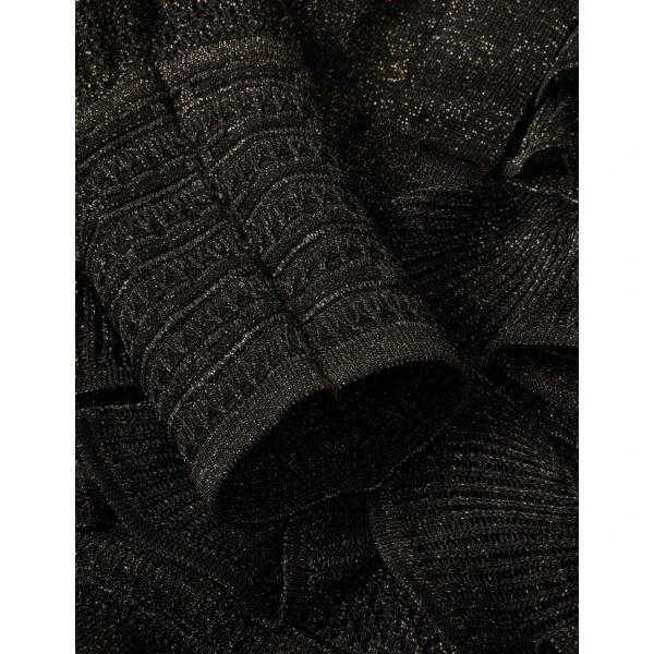 available now at Coveti.