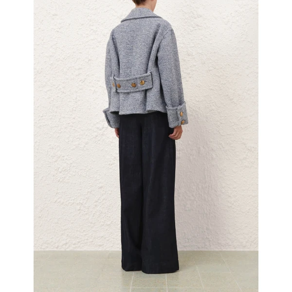 available now at Coveti.
