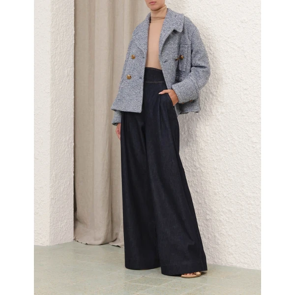 available now at Coveti.