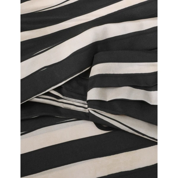 available now at Coveti.