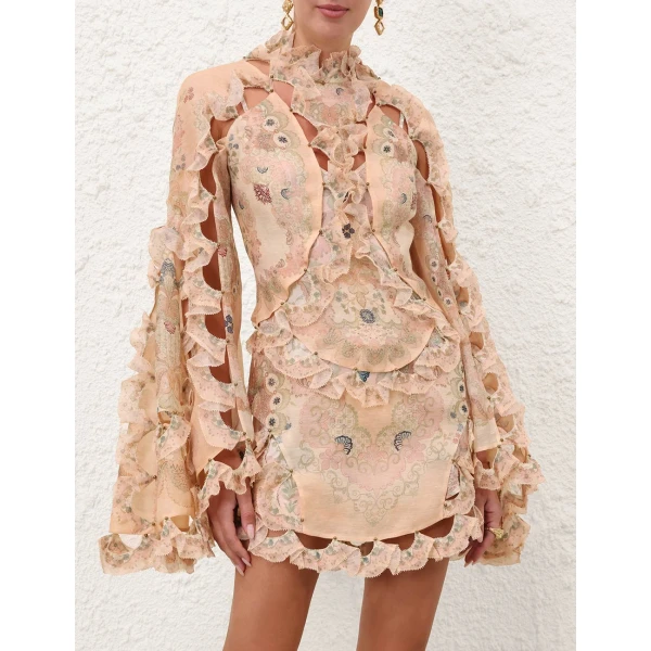 available now at Coveti.