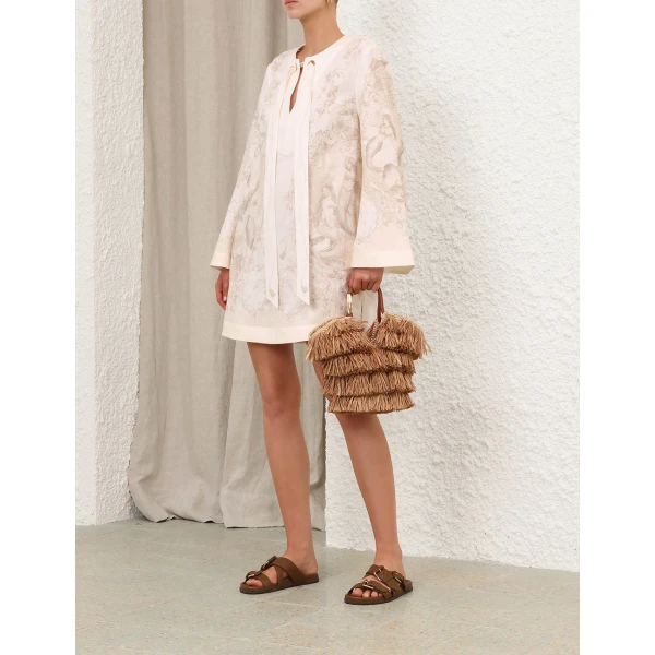 available now at Coveti.
