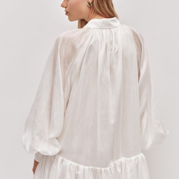 Aje clothing Aus Dresses – structured silhouette with raw femininity from Coveti