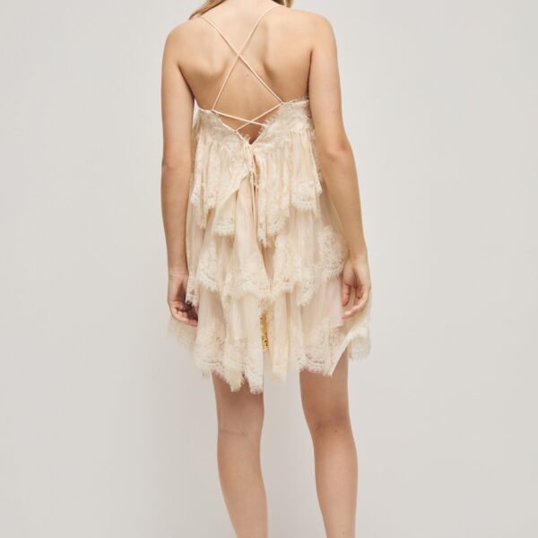 Aje clothing Aus Dresses – structured silhouette with raw femininity from Coveti