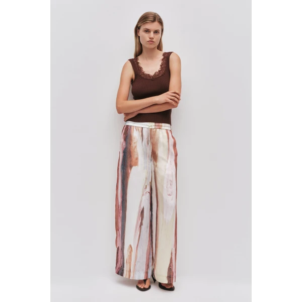 Aje Adina Pant, view 2