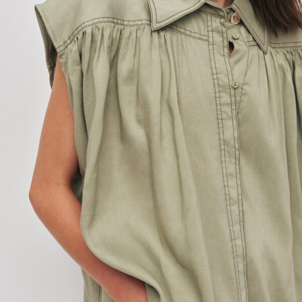 Aje clothing