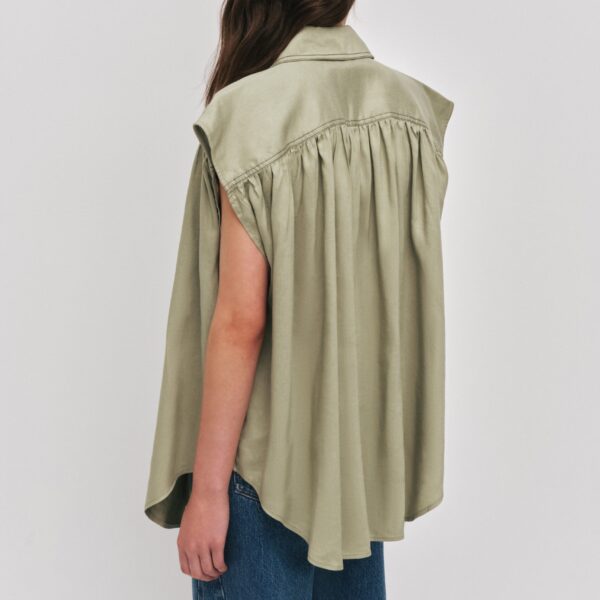 Aje Aus Tops – structured silhouette with raw femininity from Coveti