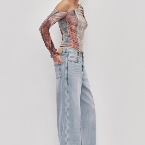 Aje Aus Tops – structured silhouette with raw femininity from Coveti