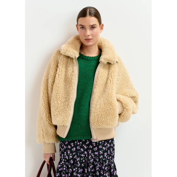 Essentiel Antwerp Beige oversized faux shearling bomber jacket, view 5