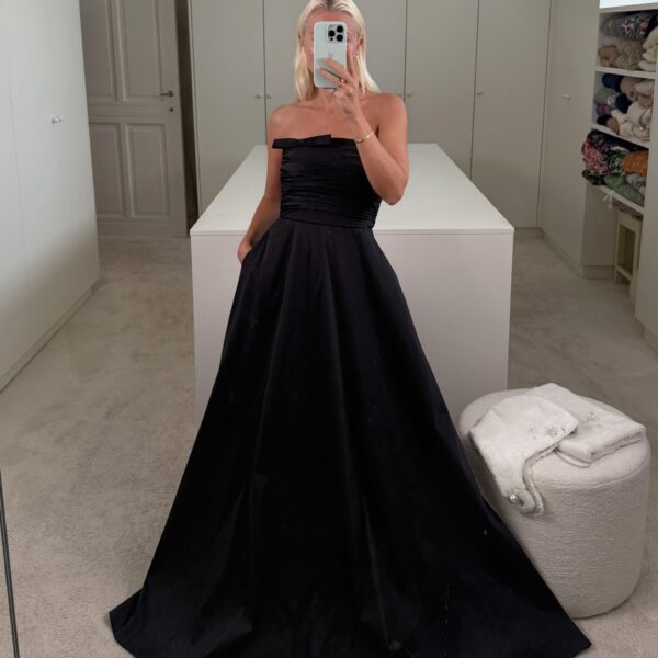 Bernadette dresses