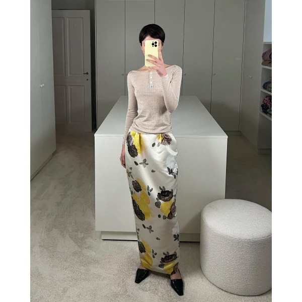 Bernadette Skirt Damian, view 2