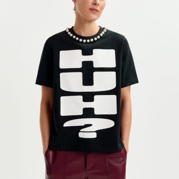 Essentiel Antwerp Black and white cotton T-shirt with "HUH?"- print and bead embellishments - Essentiel Antwerp Shirts - Colorful Belgian Design - Shop at Coveti