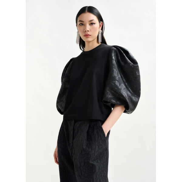 Essentiel Antwerp Black jersey T-shirt with voluminous jacquard sleeves Top, view 2