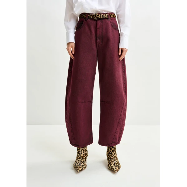 Essentiel Antwerp Burgundy overdyed organic cotton barrel-leg jeans, view 3