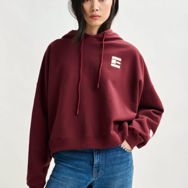 Essentiel Antwerp Burgundy oversized cotton hoodie with "fearless"-print - Essentiel Antwerp Hoodies - Colorful Belgian Design - Shop at Coveti