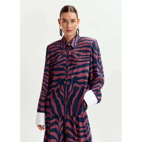 Essentiel Antwerp Dark pink and navy zebra-jacquard shirt with rhinestone-encrushed button, view 2
