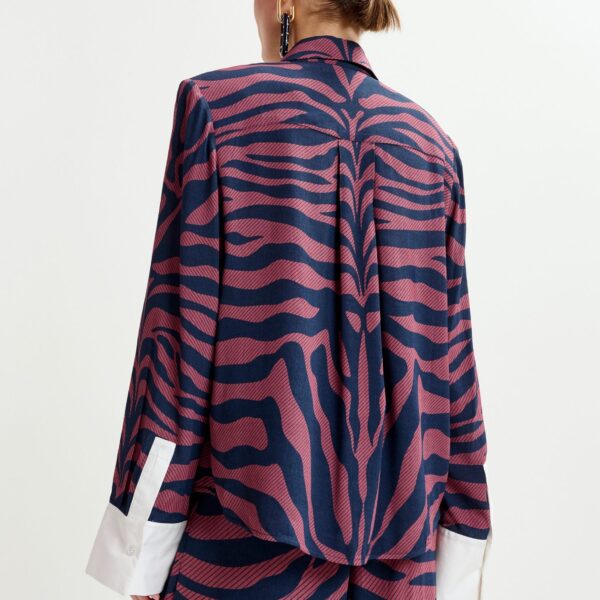 Essentiel Antwerp Dark pink and navy zebra-jacquard shirt with rhinestone-encrushed button - Essentiel Antwerp Shirts - Colorful Belgian Design - Shop at Coveti
