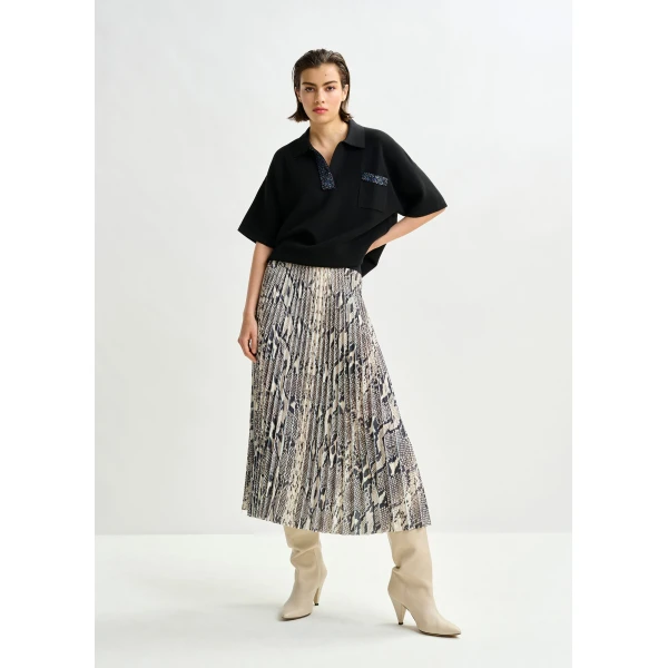 Essentiel Antwerp Green, beige and black snakeprint pleated skirt, view 2