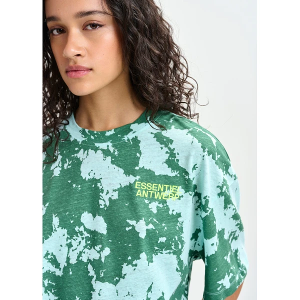 Essentiel Antwerp Green, blue and yellow oversized cotton-linen blend T-shirt with embroidery Top, view 3