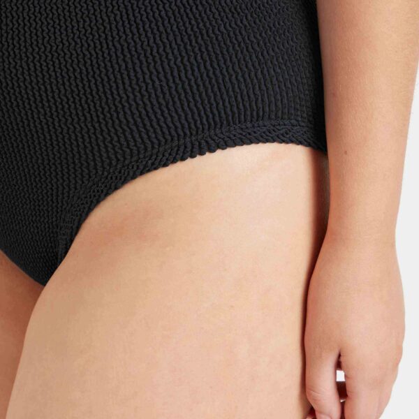 Hunza G Coverage Square Neck Swim