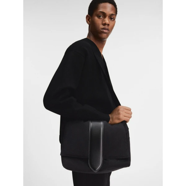 JACQUEMUS The Bambino messenger bag, view 4