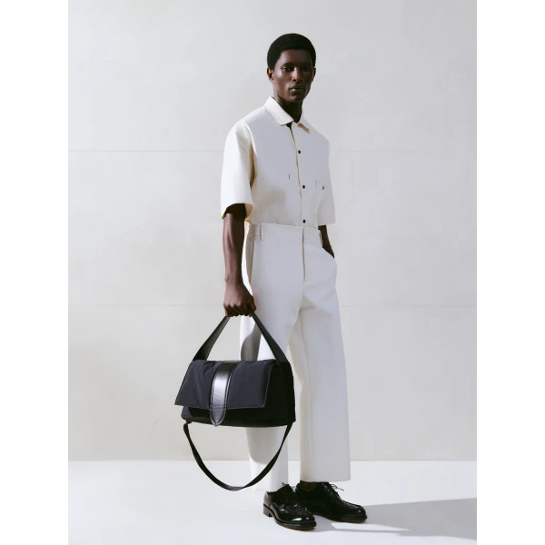 JACQUEMUS The Bambino messenger bag, view 8