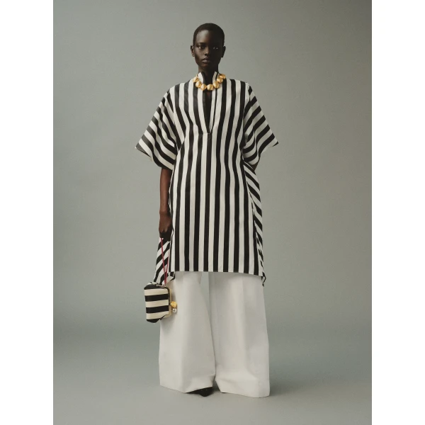 JACQUEMUS The Berlingot, view 9