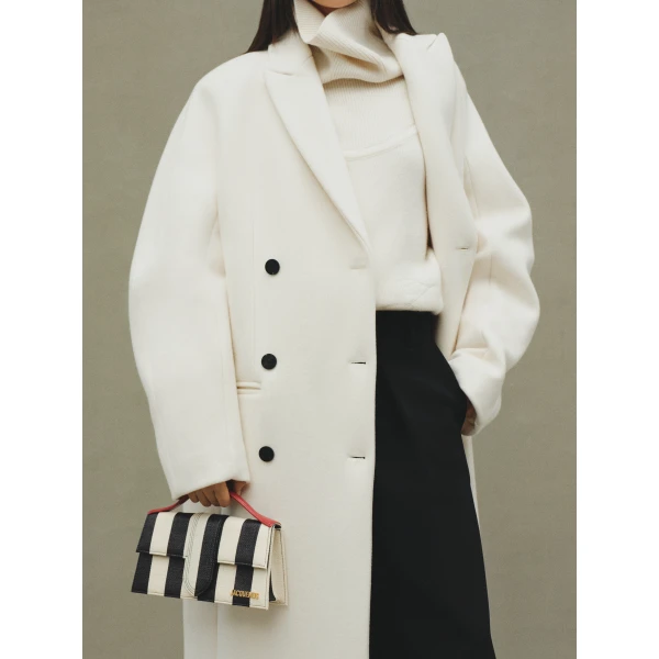 JACQUEMUS The Large Bambino, view 2