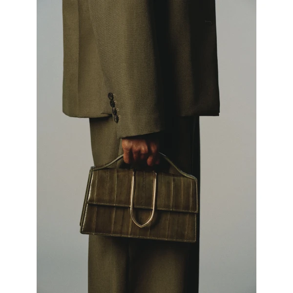 JACQUEMUS The Large Bambino, view 7