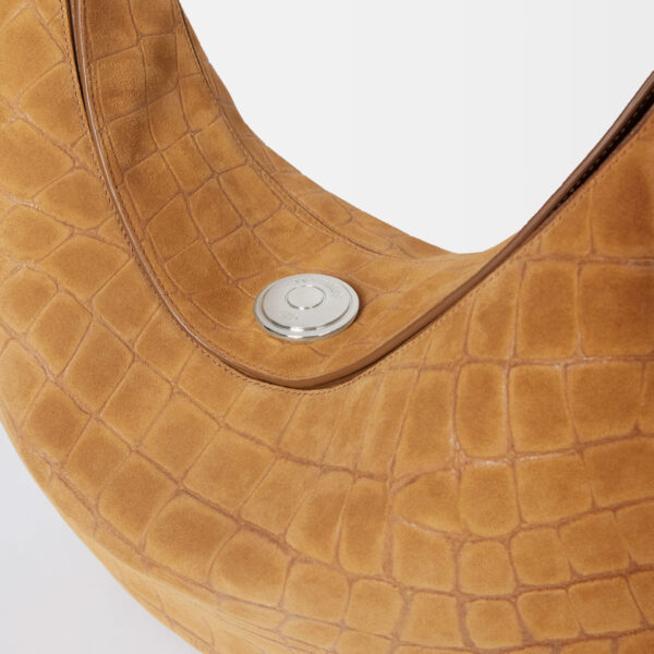 Jacquemus The Ovalo bag - Jacquemus Totes & Top-Handle Bags - Le Chiquito Style - Shop at Coveti