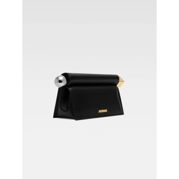 JACQUEMUS The Rond Carré clutch, view 2