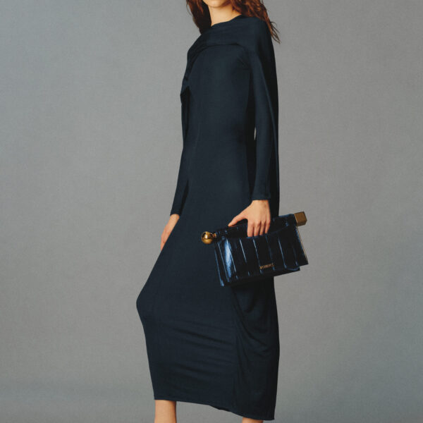 Jacquemus The Rond Carré clutch - Jacquemus Clutch Bags - Le Chiquito Style - Shop at Coveti