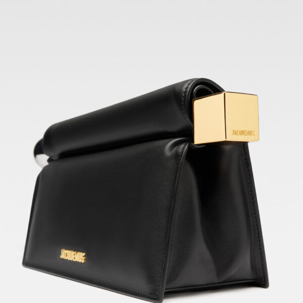 Jacquemus The Rond Carré clutch - Jacquemus Clutch Bags - Le Chiquito Style - Shop at Coveti