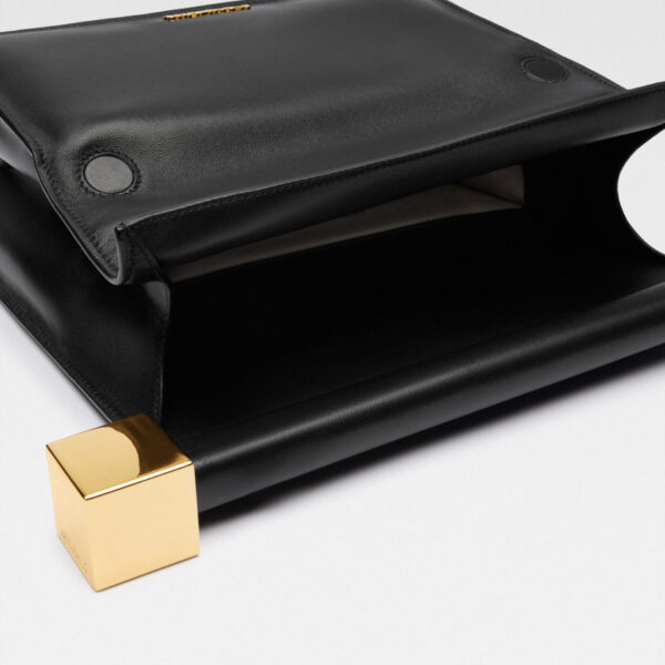 Jacquemus The Rond Carré clutch - Jacquemus Clutch Bags - Le Chiquito Style - Shop at Coveti