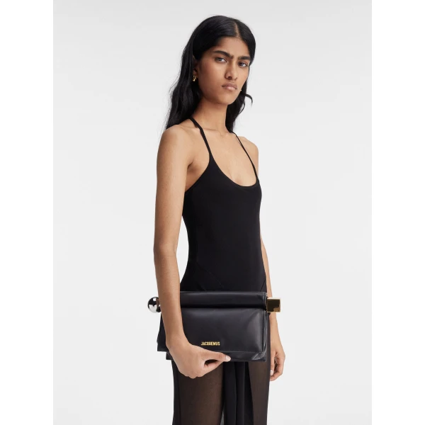 JACQUEMUS The Rond Carré clutch, view 6