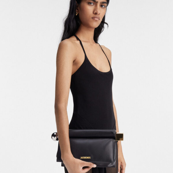 Jacquemus The Rond Carré clutch - Jacquemus Clutch Bags - Le Chiquito Style - Shop at Coveti