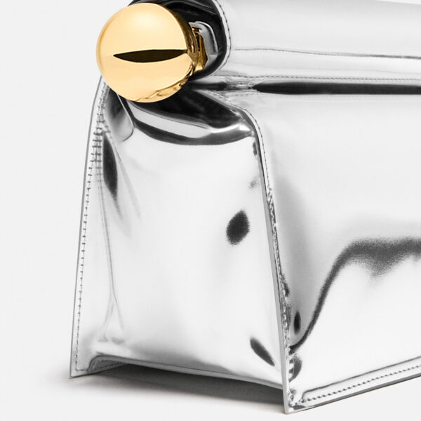 Jacquemus The Rond Carré clutch - Jacquemus Clutch Bags - Le Chiquito Style - Shop at Coveti