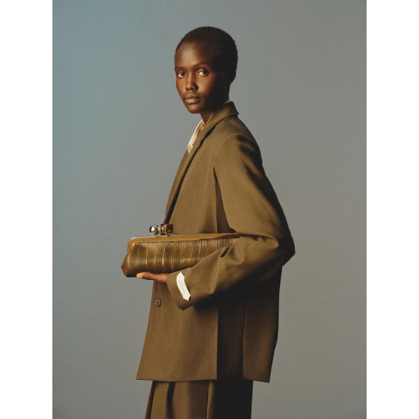 JACQUEMUS The Salon Clutch, view 2