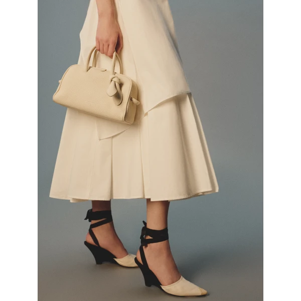 JACQUEMUS The Small Turismo, view 2