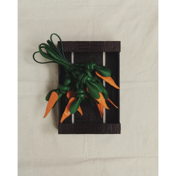 JACQUEMUS The carrot, view 7