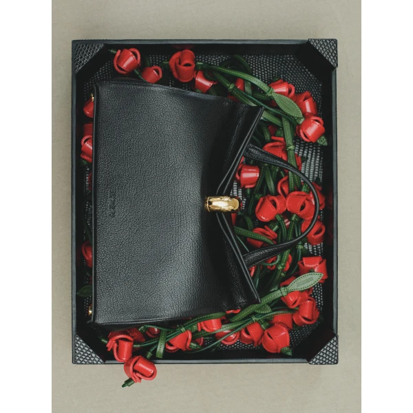 JACQUEMUS The cherries, view 3