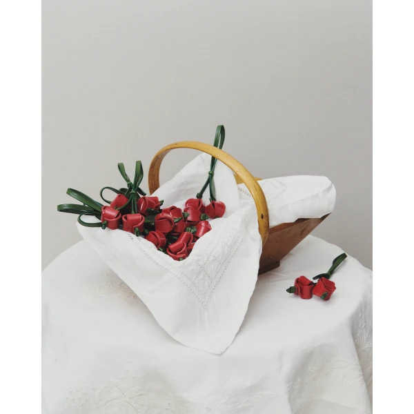 JACQUEMUS The cherries, view 5