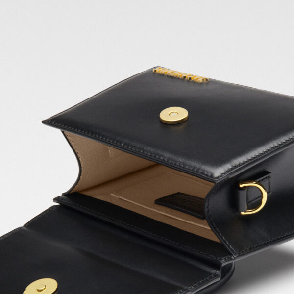 Jacquemus The knot Chiquito - Jacquemus Totes & Top-Handle Bags - Le Chiquito Style - Shop at Coveti