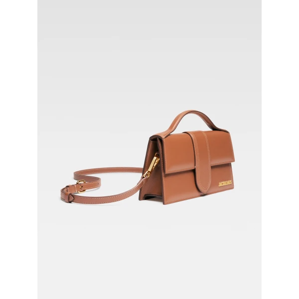 JACQUEMUS The large Bambino, view 2