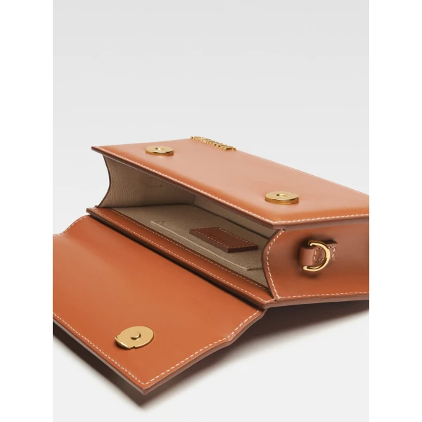 JACQUEMUS The long Chiquito, view 5