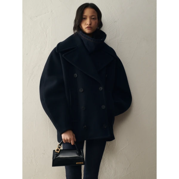JACQUEMUS The long Chiquito with buckle, view 6