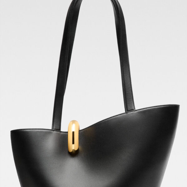 Jacquemus The medium Bambola - Jacquemus Totes & Top-Handle Bags - Le Chiquito Style - Shop at Coveti