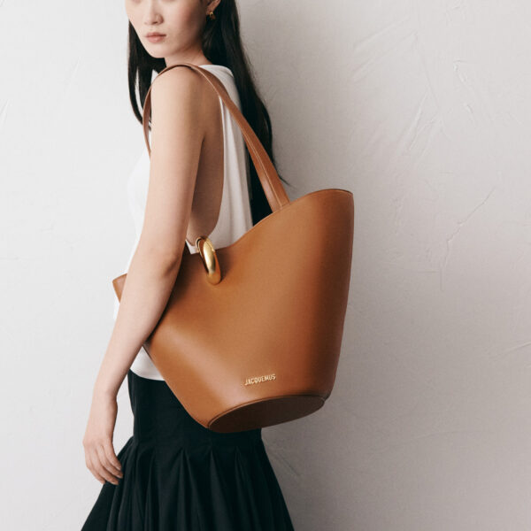 Jacquemus The medium Bambola - Jacquemus Totes & Top-Handle Bags - Le Chiquito Style - Shop at Coveti