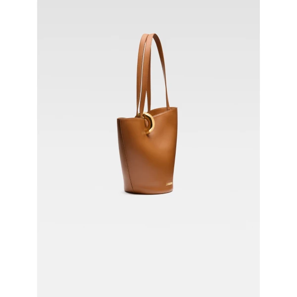 JACQUEMUS The medium Bambola, view 8