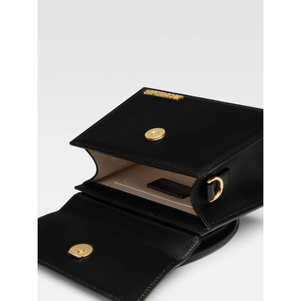 JACQUEMUS The medium Chiquito, view 5